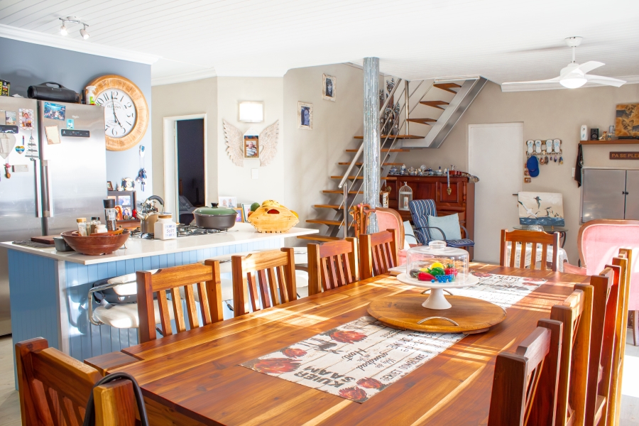 3 Bedroom Property for Sale in De Kelders Western Cape
